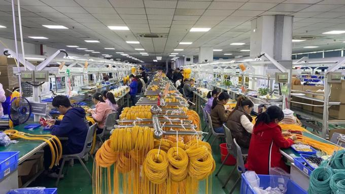 CLX02E 파이버 패치 코드 제작 기계