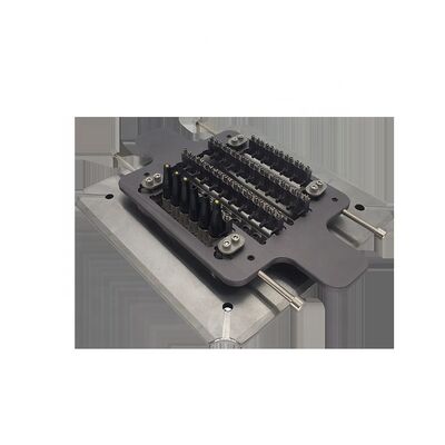 고품질의 닦은 끝 면을 위한 빠른 조립/해체와 함께 단단한 스테인레스 스틸 광섬유 닦기 칩