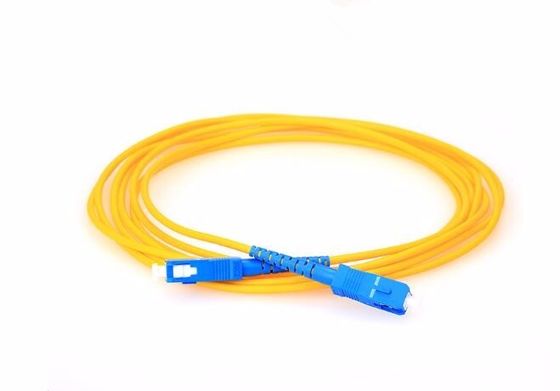 SC UPC 숫놈 커넥터와 군 FTTH 실내 광 섬유용 패치 코드 케이블